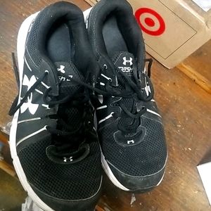 Under armour dash 2 men's size 12